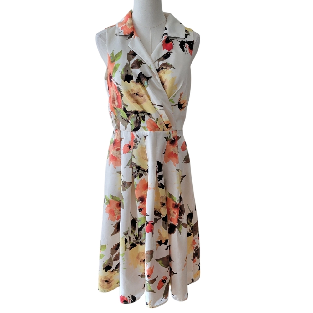 Nicci Ivory Floral Sleeveless Midi Pleated Dress‎ Size 8